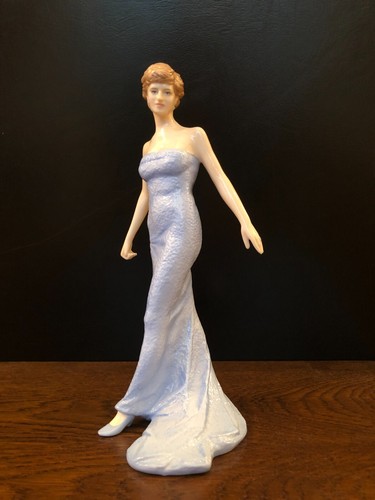 Vintage royal doulton diana - royal,