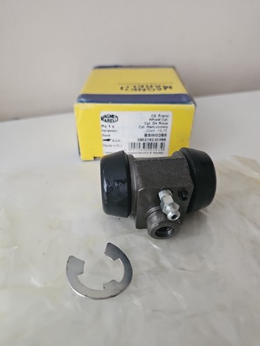 Wheel cylinder centre for - wheel,