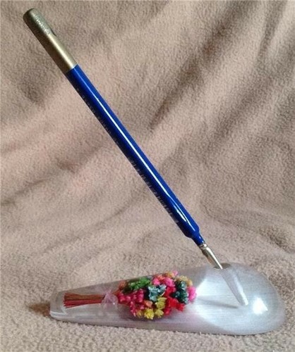 Vintage resin pen holder - vintage,