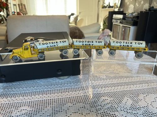Tootsie toy 1930s - tootsie, truck