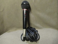 audio-technica PRO282 Cardioid Dynamic Microphone with Lead