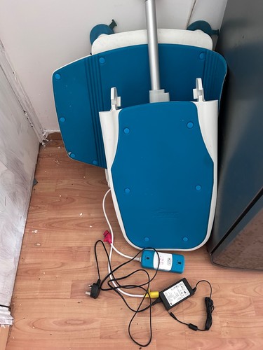 Bath lift used good working - lift,