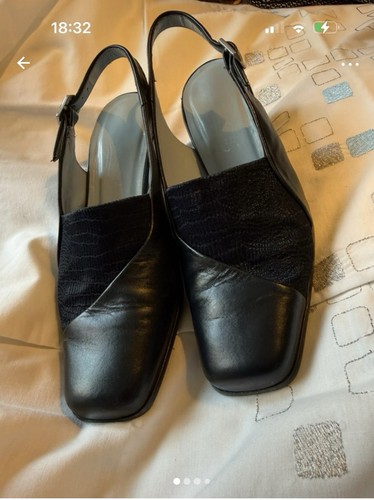 Ladies black all - all, van