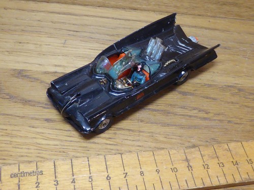 Corgi 267 batmobile - corgi, no.267