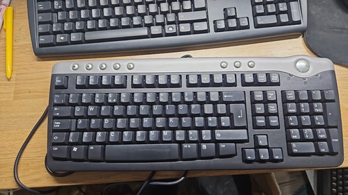 Dell 8125 wired - sk-8125, pc