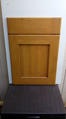 Solid light oak shaker style - light,