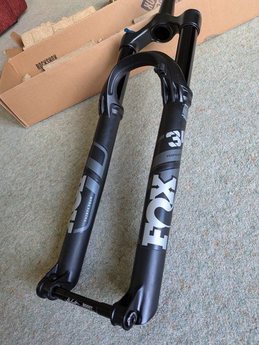 Fox performance 140mm grip - 140mm,