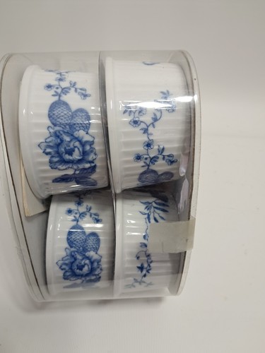 Royal worcester porcelain - x,