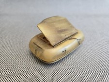 Vintage Horn Snuff Box /