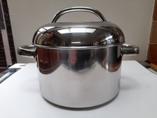 Stainless Steel Stockpot / Two Handled Saucepan with Dome Lid.  6 Pint Capacity.