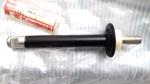 Kawasaki kz1000 z1r bracket - kz1000,