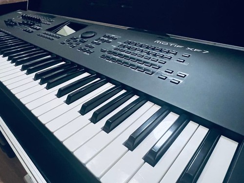 Yamaha motif xf7 synthesizer - yamaha,