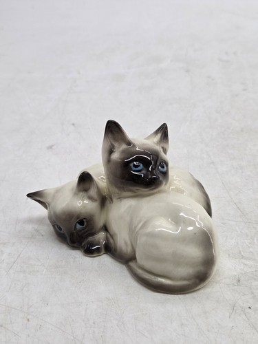 Vintage beswick siamese - vintage,