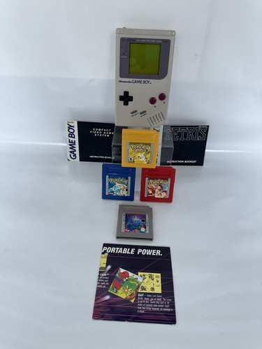 Nintendo game boy - game, handheld
