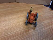 DIECAST 1.43 VINTAGE DINKY FIELD MARSHALL