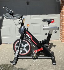JLL IC400 PRO Indoor Cycling