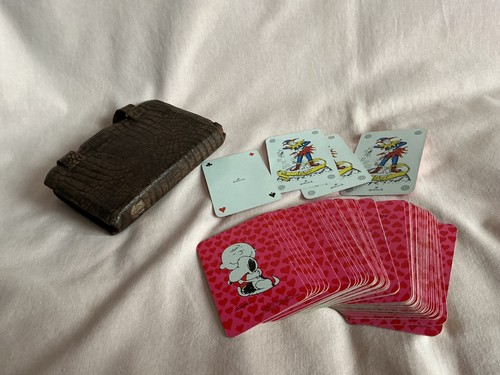 Snoopy and charlie - snoopy,