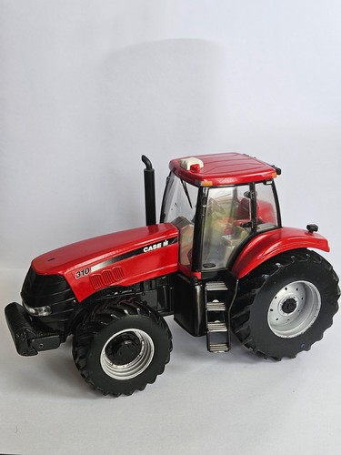 Britains tractors 2009 - tractors,