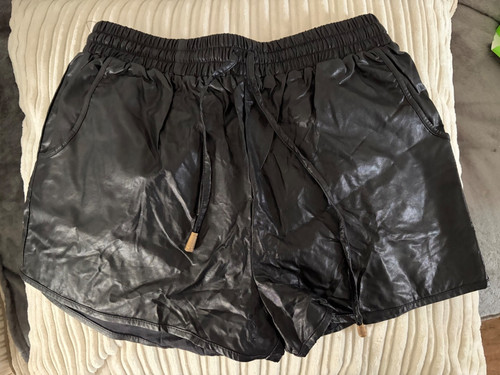Jovonnista leather shorts size - jovonnista,