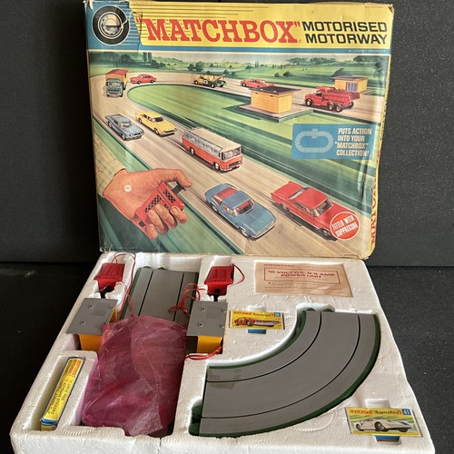 Matchbox motorised motorway - motorised,