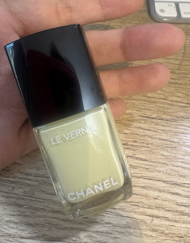 Chanel nail polish 129 glass - chanel,