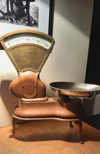 Vintage 20th century avery - vintage,