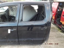 Volkswagen Amarok Left