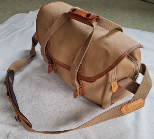 Vintage billingham 335 camera - 335,