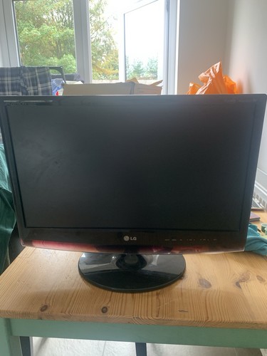 Inch flatron tv - 24,