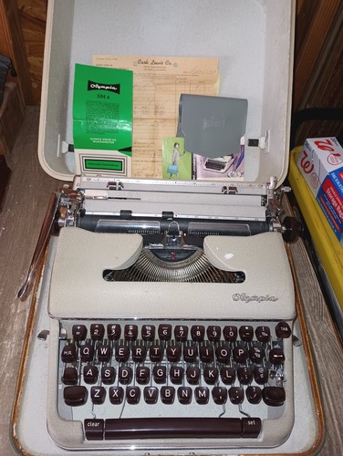 Vintage olympia sm4 typewriter - olympia,