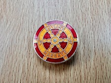 BUTLINS ENAMEL PIN BADGE