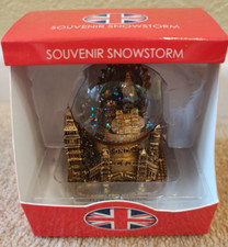 Small GOLD LONDON SOUVINEER SNOWGLOBE 3D Big Ben London Eye Etc 8cm BOXED