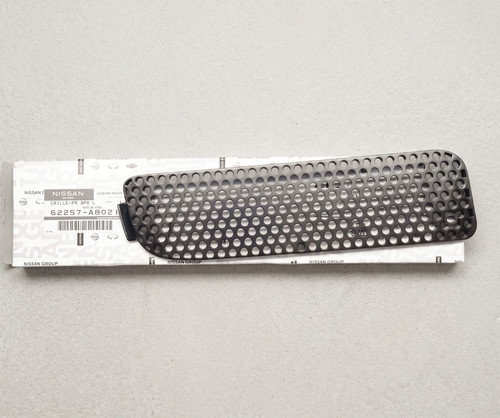 Nissan front bumper - bumper, grille