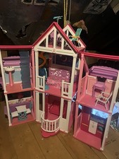 California Barbie Dreamhouse