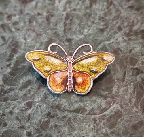 Small green brown - green, enamel