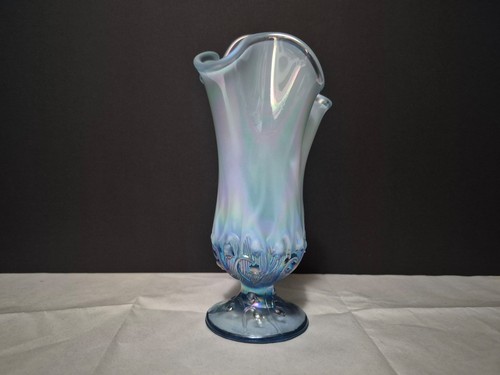 Vintage fenton blue iridescent - blue,