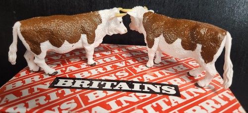 Britains village farm hereford - village,