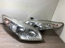 2011 RENAULT MEGANE PASSENGER & DRIVER SIDE FRONT HEADLIGHTS PAIR