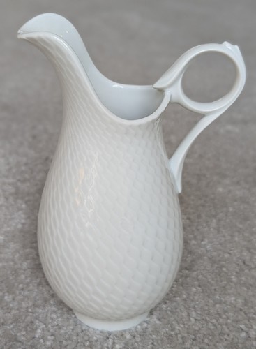 Meissen waves relief - waves,