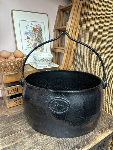 Vintage cast iron gallon - cast, 3