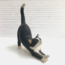 Sharratt & Simpson Cat Ornament, Cute Black White Stretching Cat Figurine 56854