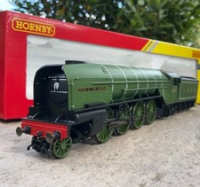 Boxed R3171 Hornby LNER Class P2 2001 Cock O’ The North Steam Loco 2001 OO Gauge