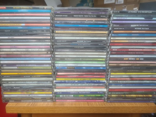 Approx singles joblot - 95,