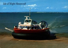 Isle of Wight Hovercraft : Vintage Postcard.