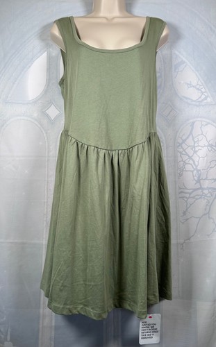 Bnwt asos sage green soft - bnwt,