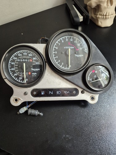 Triumph sprint instrument - triumph,