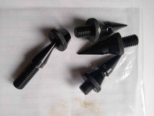 Quadraspire Isolation Spikes