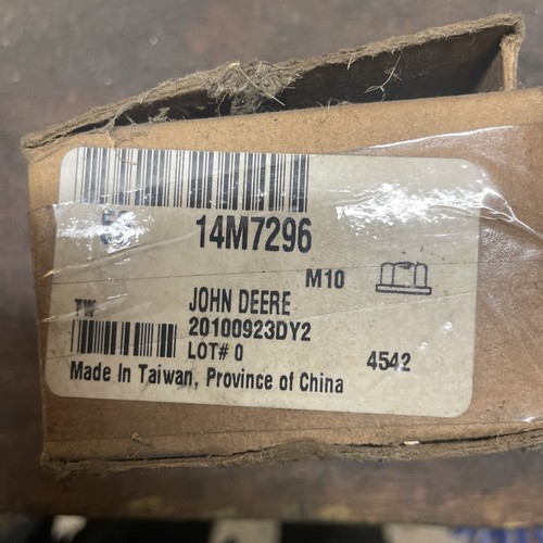 John deere hexagonal flange - deere,