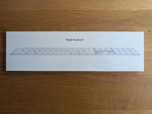 Apple magic keyboard with - keyboard,