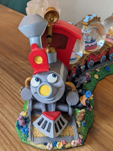 Disney store exclusive - disney,
